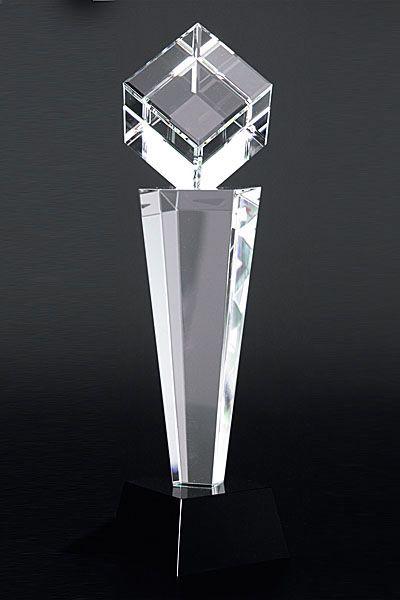 Statuett i krystall -  GLA0043
