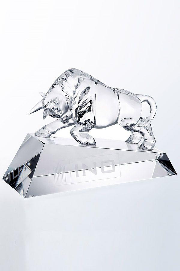Statuett i krystall -  GLA0864