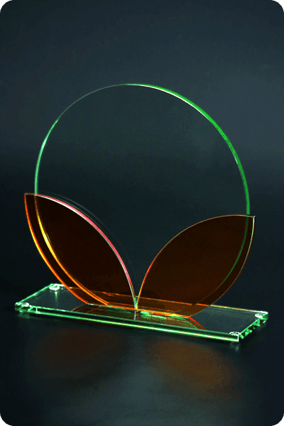 Statuett i glass -  GLA0934