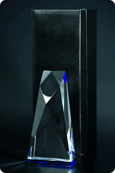 Statuett i krystall -  GLA0938