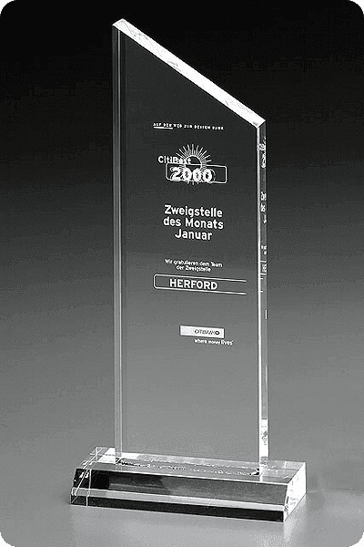 Statuett i glass -  GLA0976