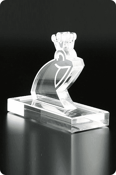 Statuett i krystall -  GLA1016