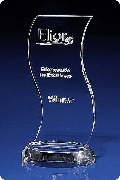 Statuett i glass -  GLA0101