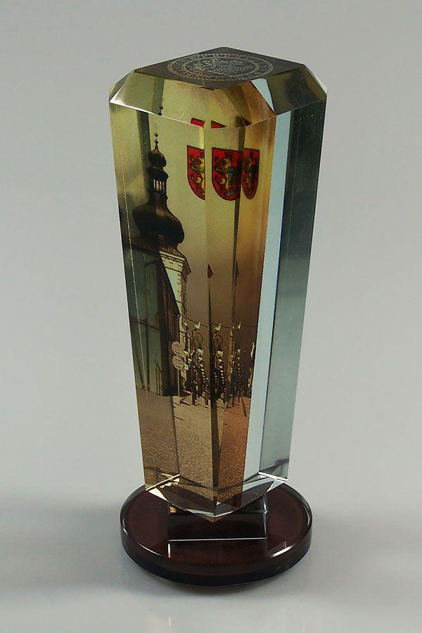 Statuett i glass -  GLA1617