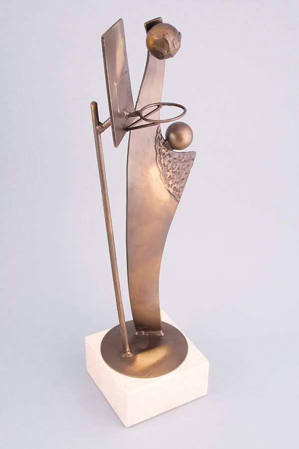 Statuett i metall -  MET011
