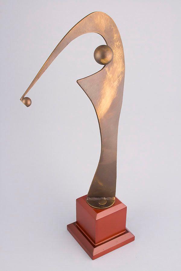 Statuett i metall -  MET015