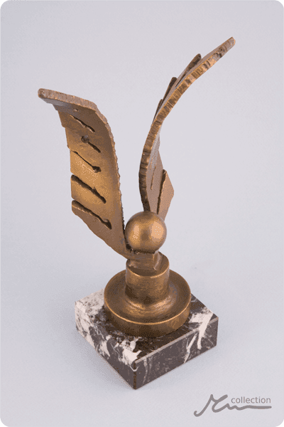 Statuett i metall -  MET026
