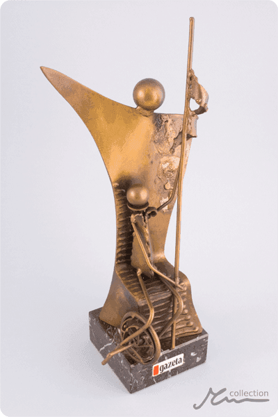 Statuett i metall -  MET029