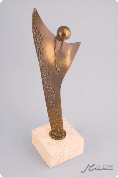 Statuett i metall -  MET031