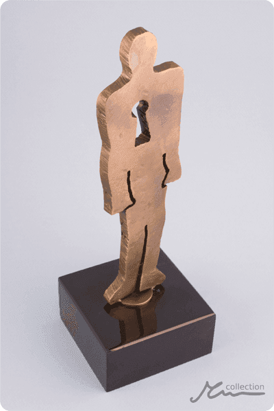 Statuett i metall -  MET034