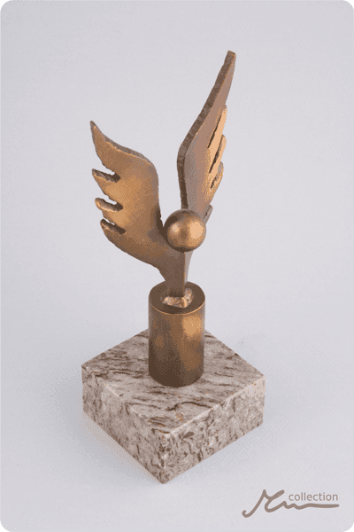 Statuett i metall -  MET038