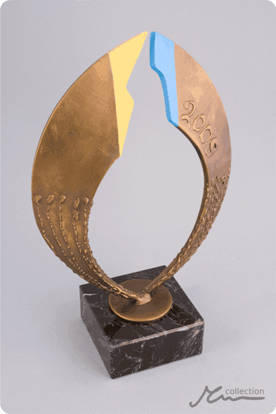 Statuett i metall -  MET041