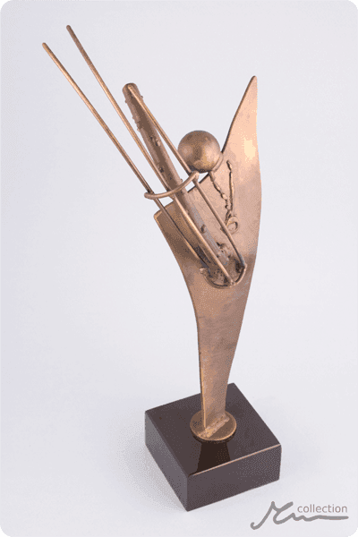 Statuett i metall -  MET045