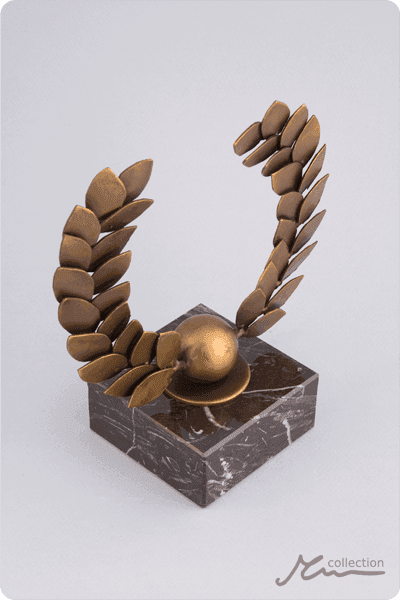 Statuett i metall -  MET048