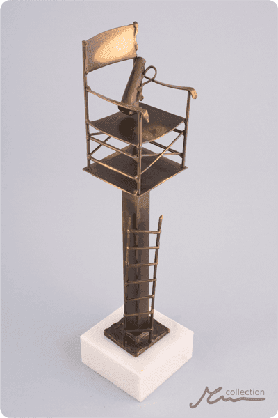 Statuett i metall -  MET057