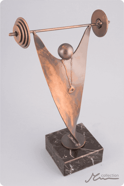 Statuett i metall -  MET073