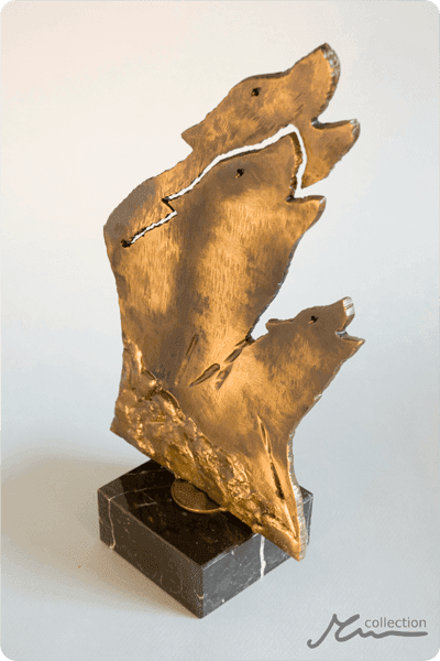 Statuett i metall -  MET079