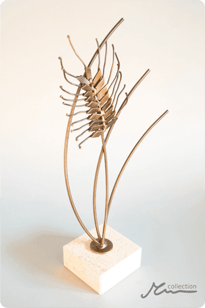 Statuett i metall -  MET086