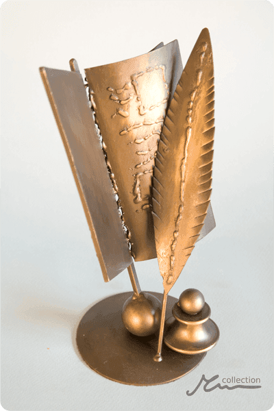 Statuett i metall -  MET099